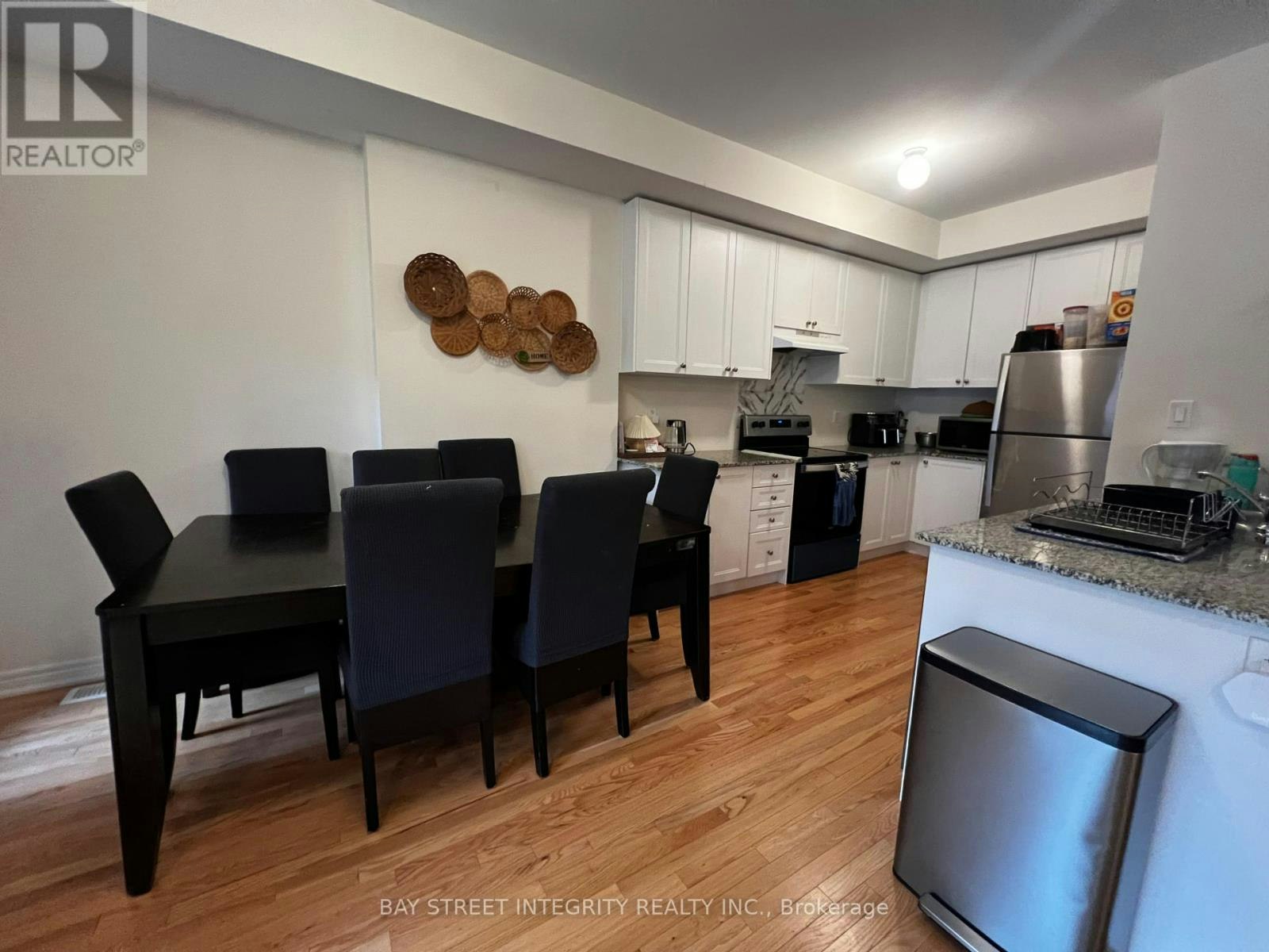 514 Littlewood Lane, Ajax, ON, L1S 0H1 - 7