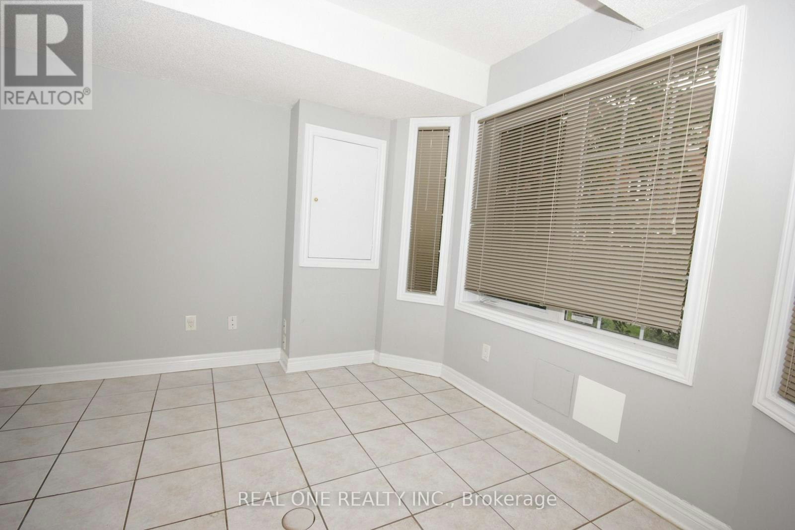 15 Azalea Gate Way, Markham, ON, L3T 7T9 - 19