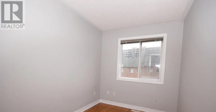 15 Azalea Gate Way, Markham, ON, L3T 7T9 - 14