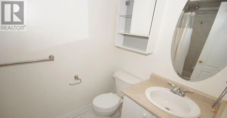 15 Azalea Gate Way, Markham, ON, L3T 7T9 - 12
