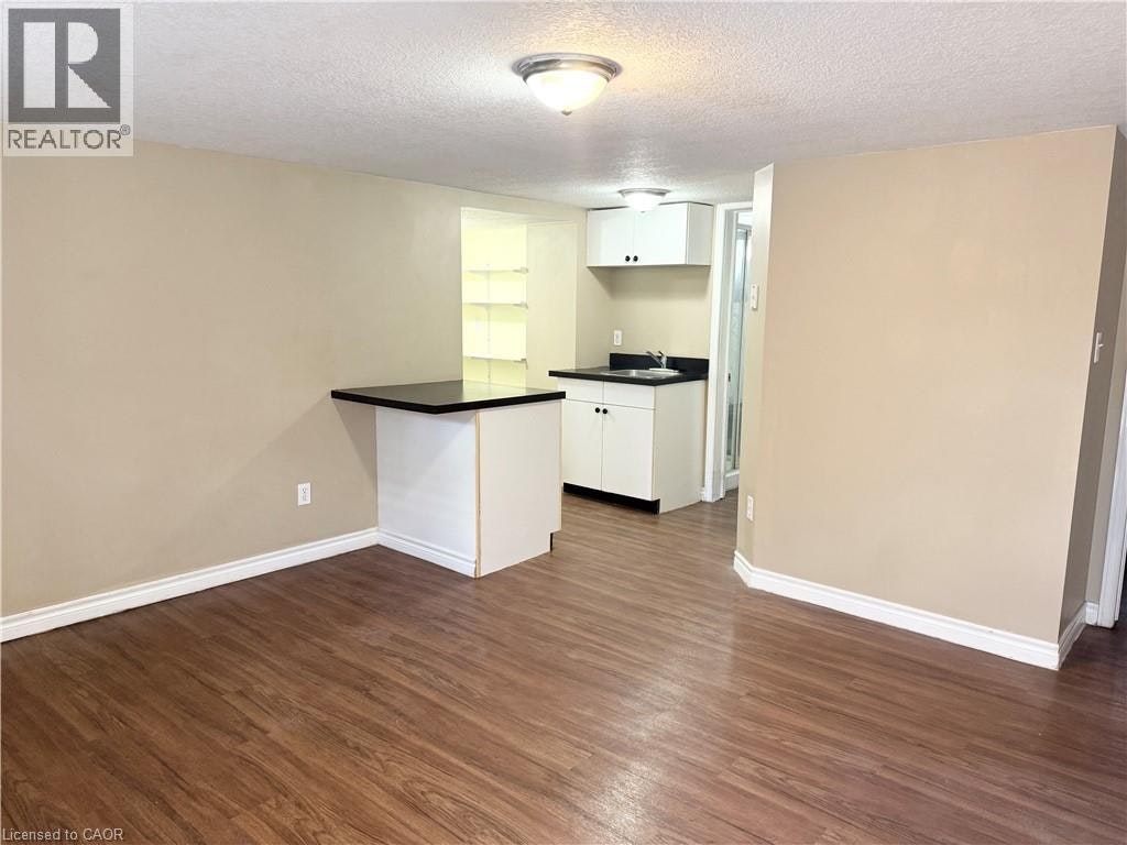 1B-56 Lilac Street, Kitchener, ON, N2G 3A8 - 6