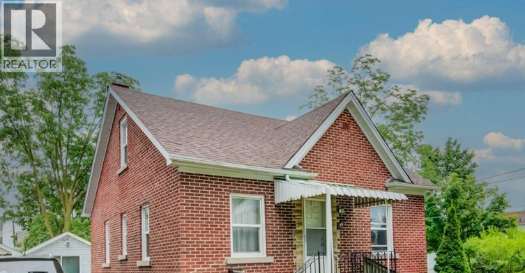 1B-56 Lilac Street, Kitchener, ON, N2G 3A8 - 2