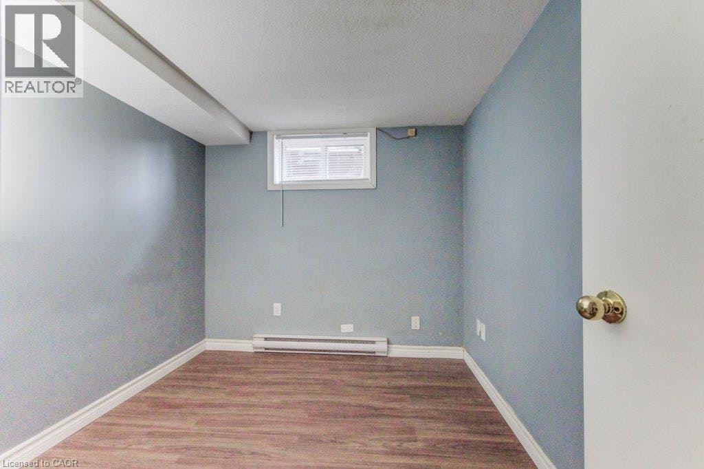 1B-56 Lilac Street, Kitchener, ON, N2G 3A8 - 8