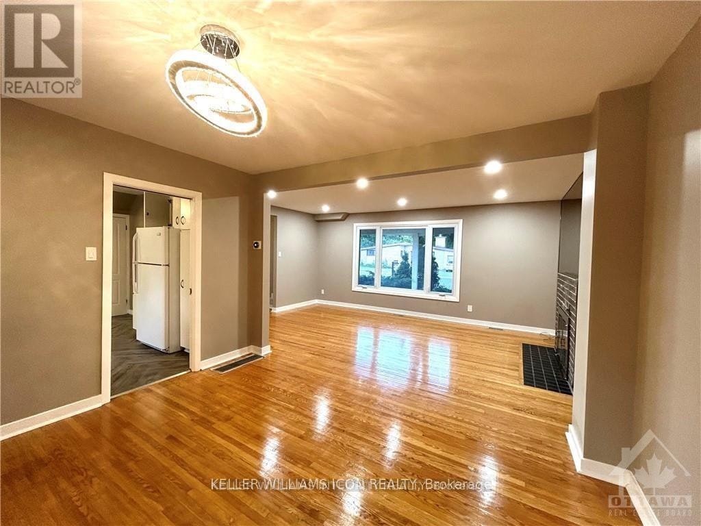 19 Canfield Road, Ottawa, ON, K2H 5S7 - 5