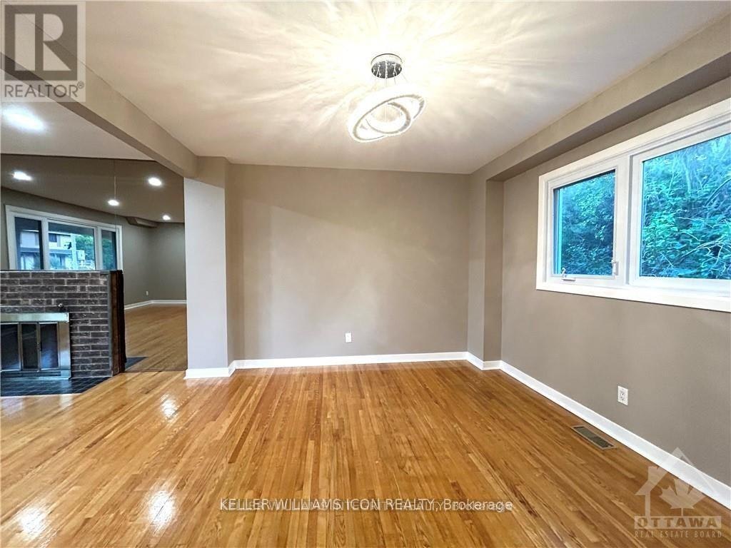 19 Canfield Road, Ottawa, ON, K2H 5S7 - 6