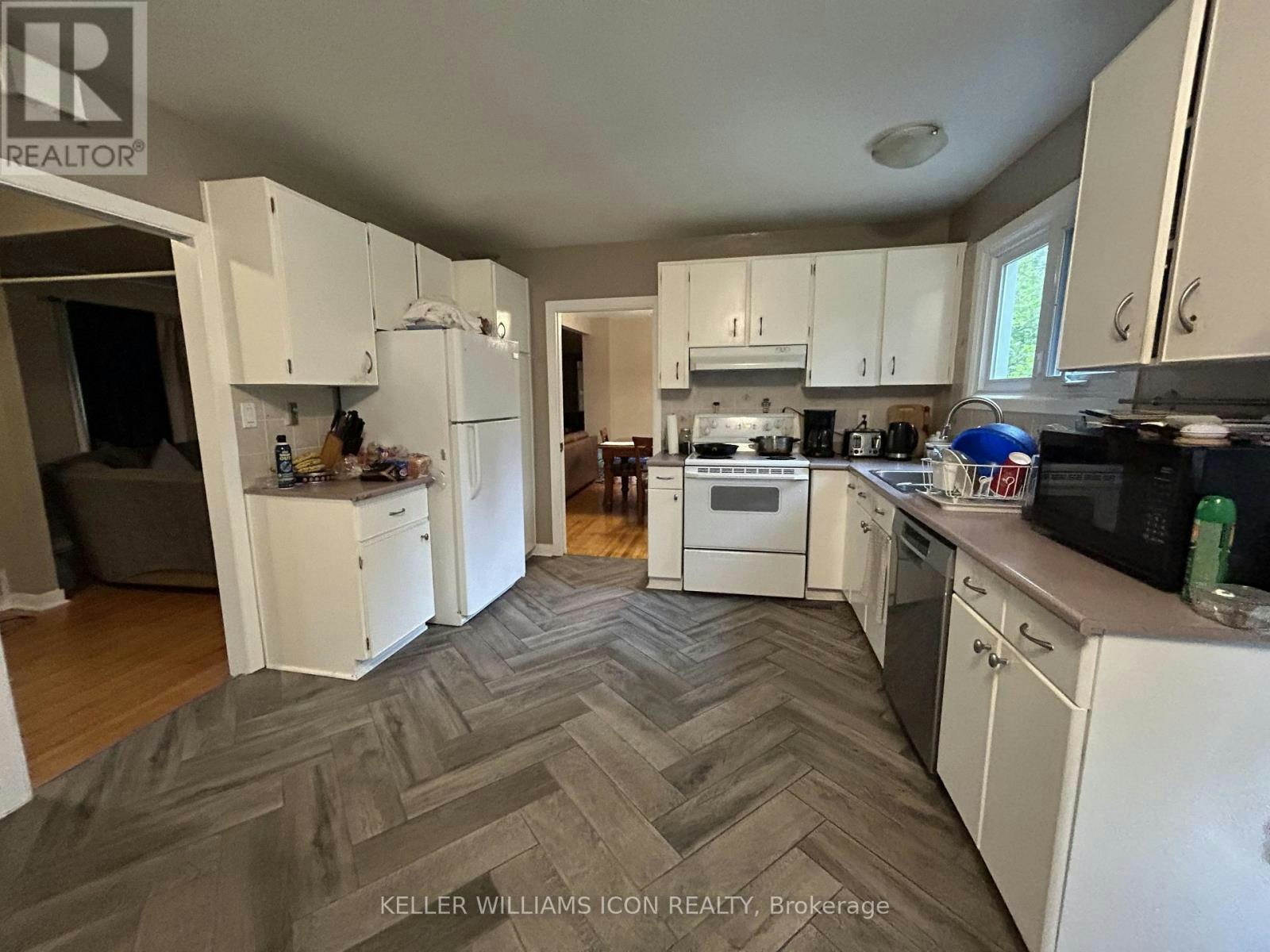 19 Canfield Road, Ottawa, ON, K2H 5S7 - 9