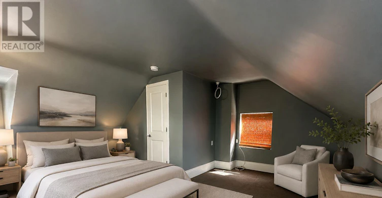 UPPER-1531 Queen Street E, Toronto, ON, M4L 1E5