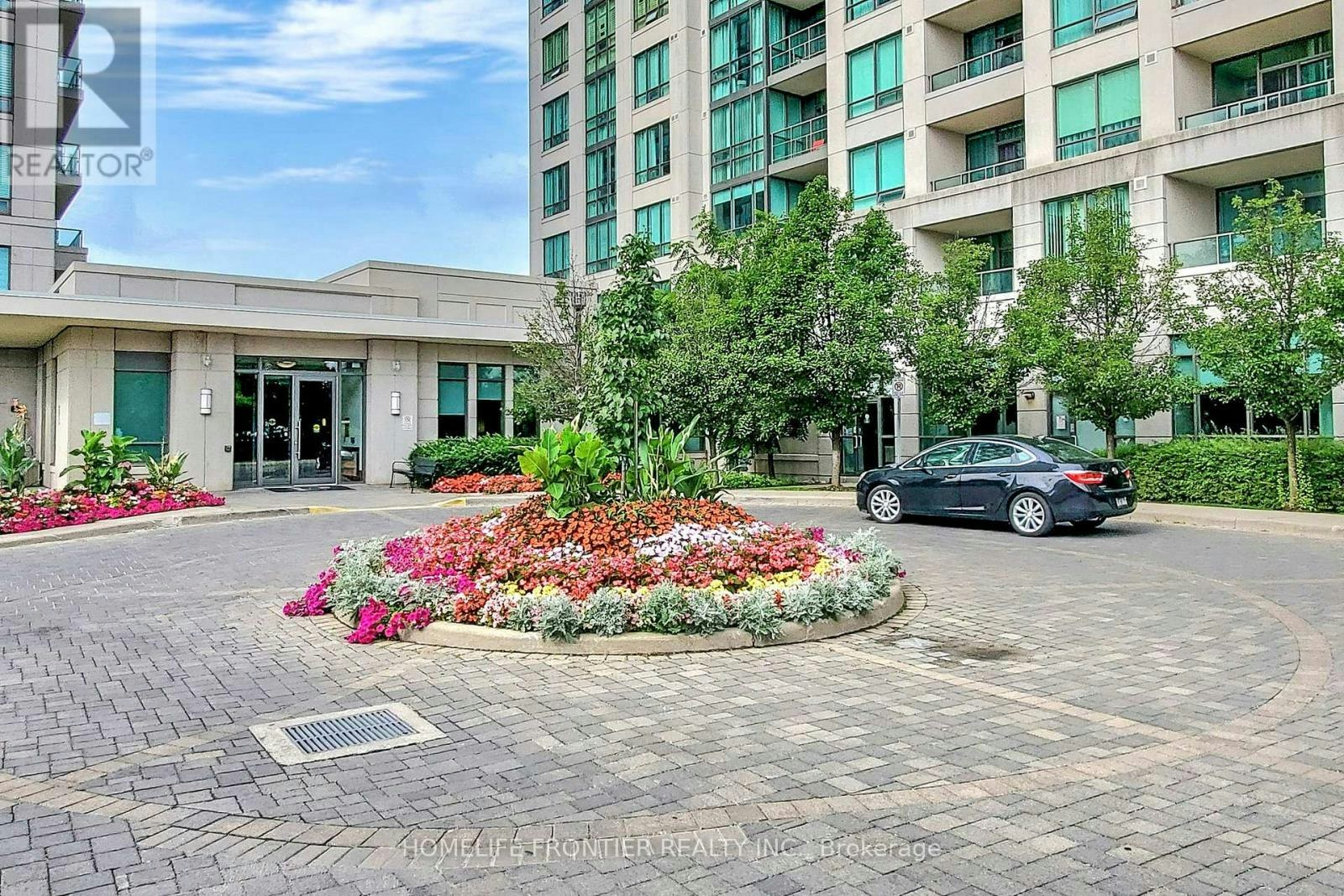 610-100 Promenade Circle, Vaughan, ON, L4J 7W7 - 5