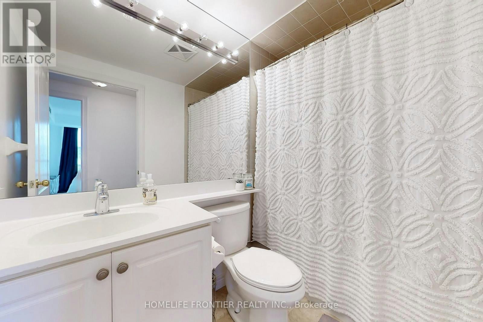 610-100 Promenade Circle, Vaughan, ON, L4J 7W7 - 21