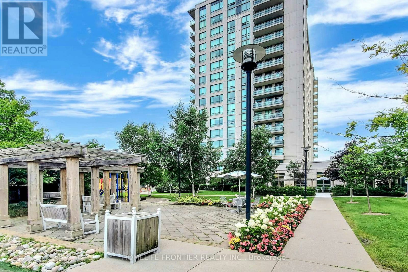 610-100 Promenade Circle, Vaughan, ON, L4J 7W7 - 29