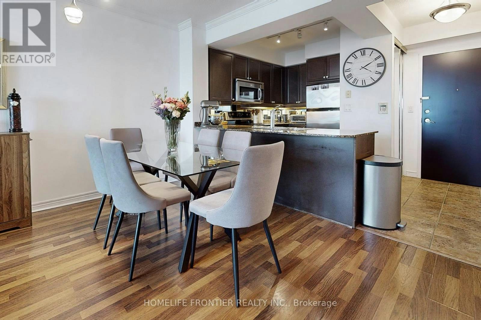 610-100 Promenade Circle, Vaughan, ON, L4J 7W7 - 14