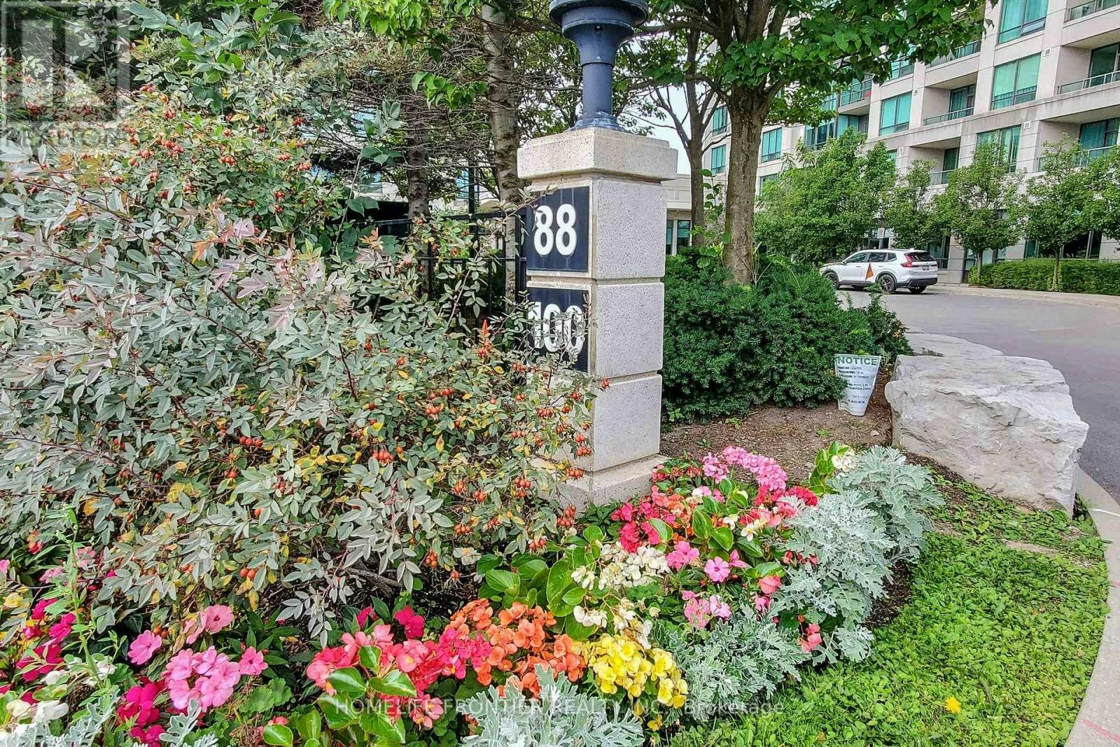 610-100 Promenade Circle, Vaughan, ON, L4J 7W7 - 3