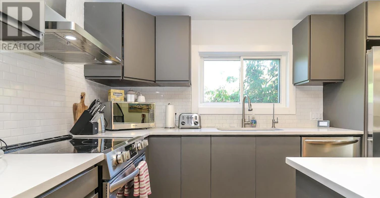 194 Escarpment Crescent, Collingwood, ON, L9Y 5B4 - 9