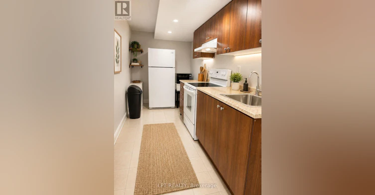 BASEMENT-3304 Sunlight Street, Mississauga, ON, L5M 0G8 - 7
