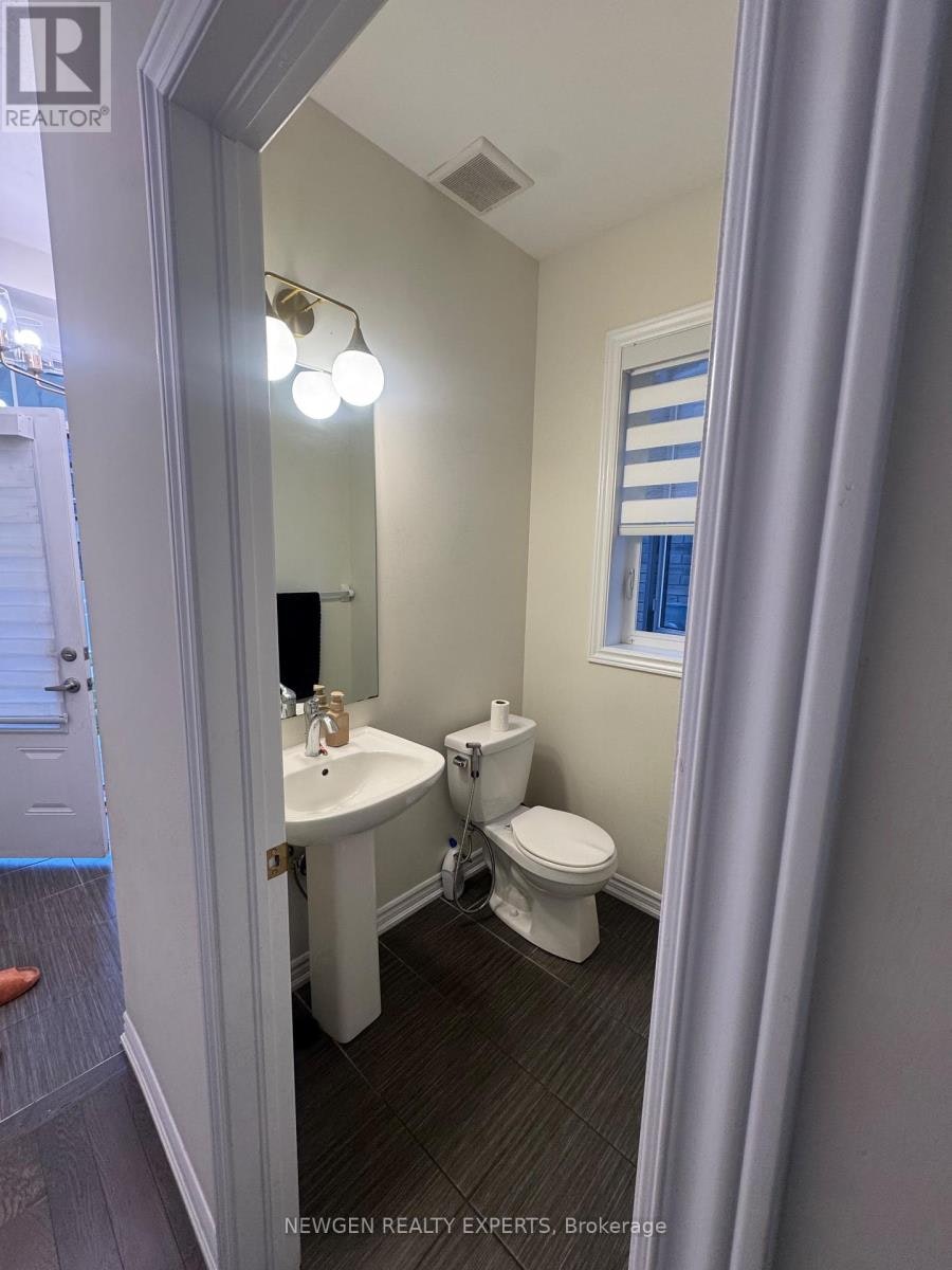 4 Ladd Avenue, Brantford, ON, N3T 5L5 - 4
