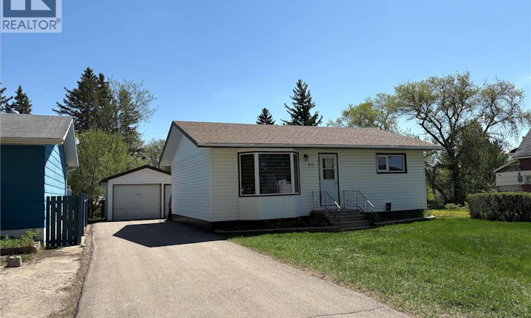86 1st Street SW