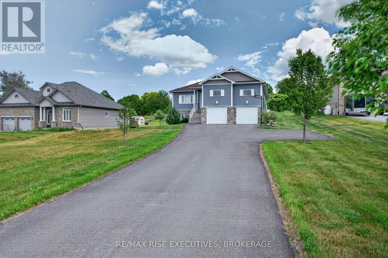 131 Morgan Drive, South Frontenac, ON, K0H 2T0