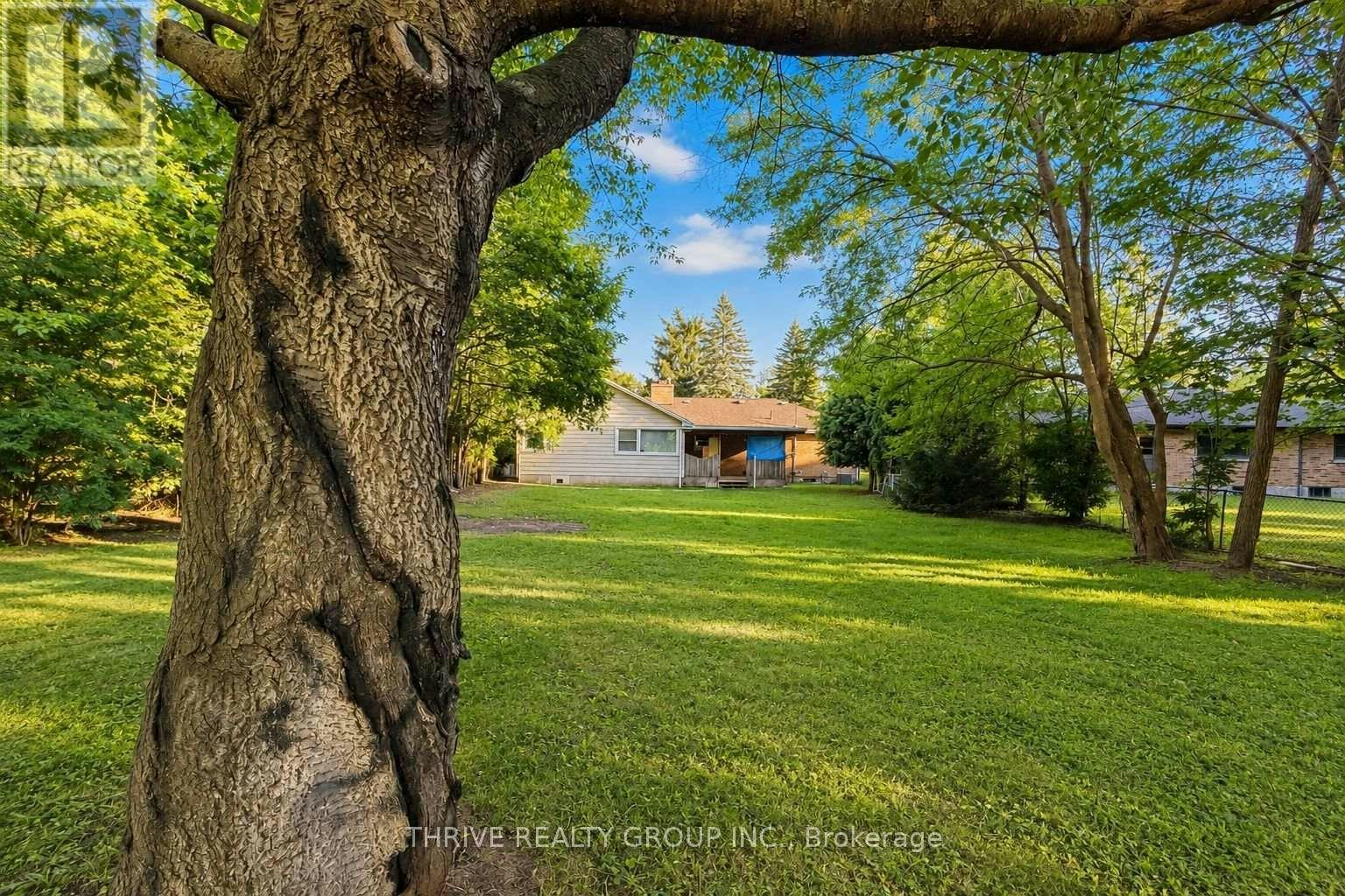 LOWER-230 University Crescent, London, ON, N6A 2L5 - 4