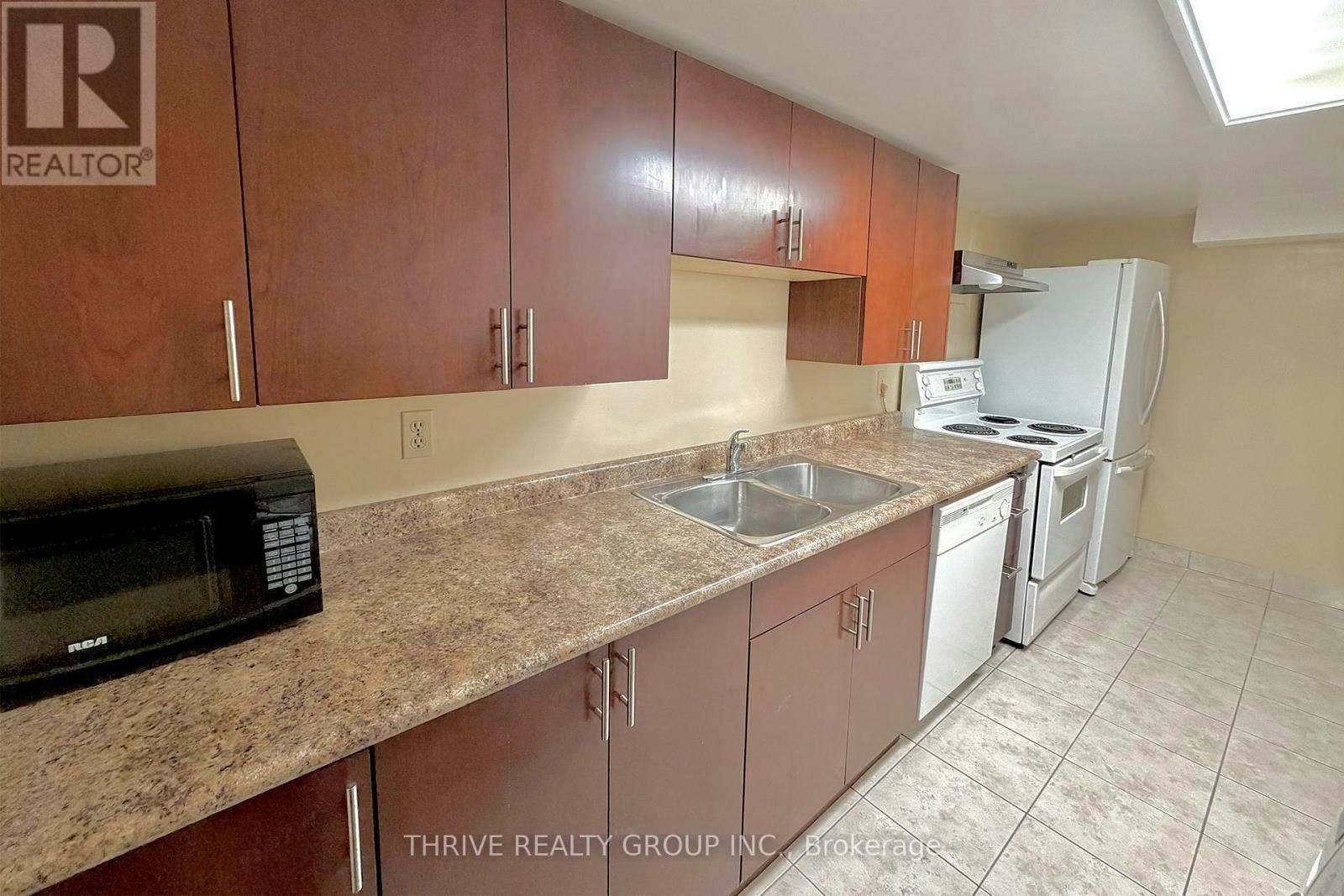 LOWER-230 University Crescent, London, ON, N6A 2L5 - 6