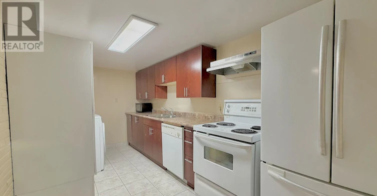 LOWER-230 University Crescent, London, ON, N6A 2L5 - 7