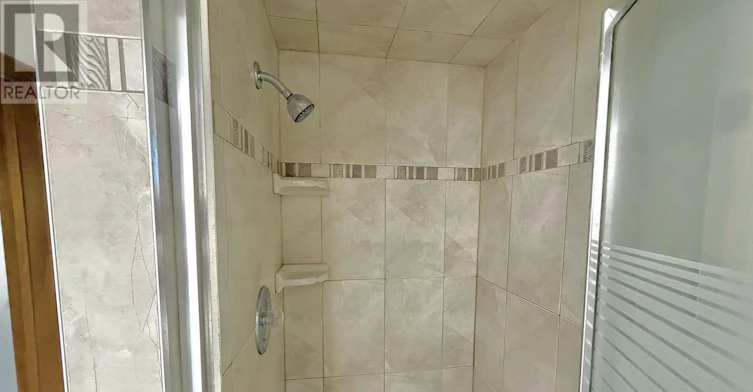 LOWER-230 University Crescent, London, ON, N6A 2L5 - 14