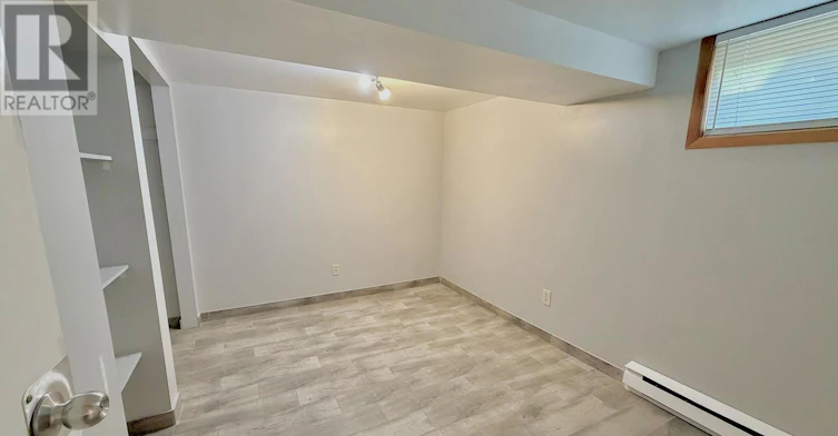 LOWER-230 University Crescent, London, ON, N6A 2L5 - 10