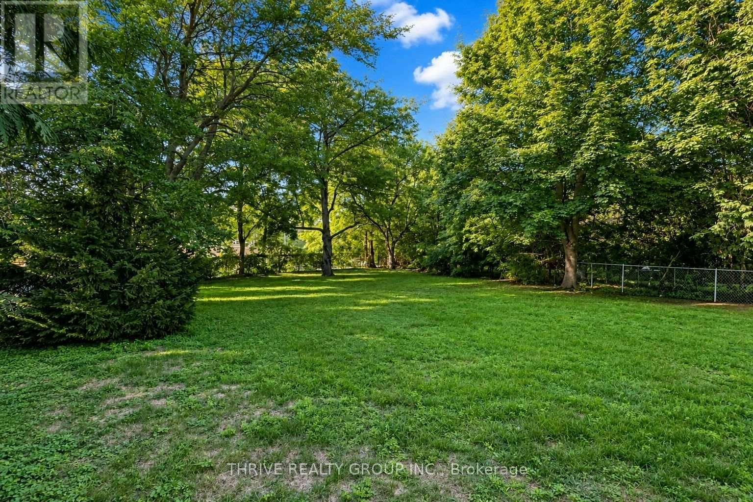 LOWER-230 University Crescent, London, ON, N6A 2L5 - 3