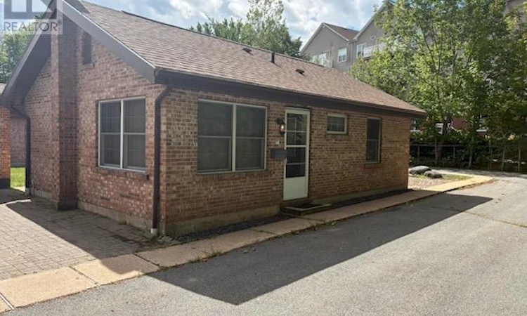 5-19 Hirtle Drive