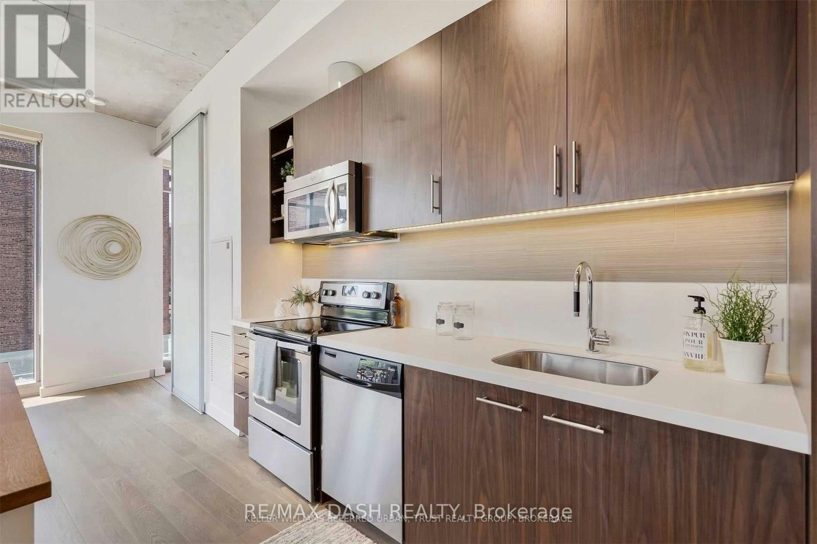 218-70 Distillery Lane, Toronto, ON, M5A 0E3 - 14