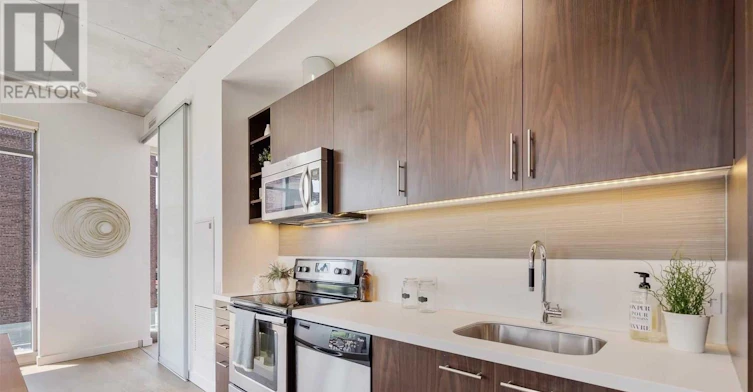 218-70 Distillery Lane, Toronto, ON, M5A 0E3 - 14