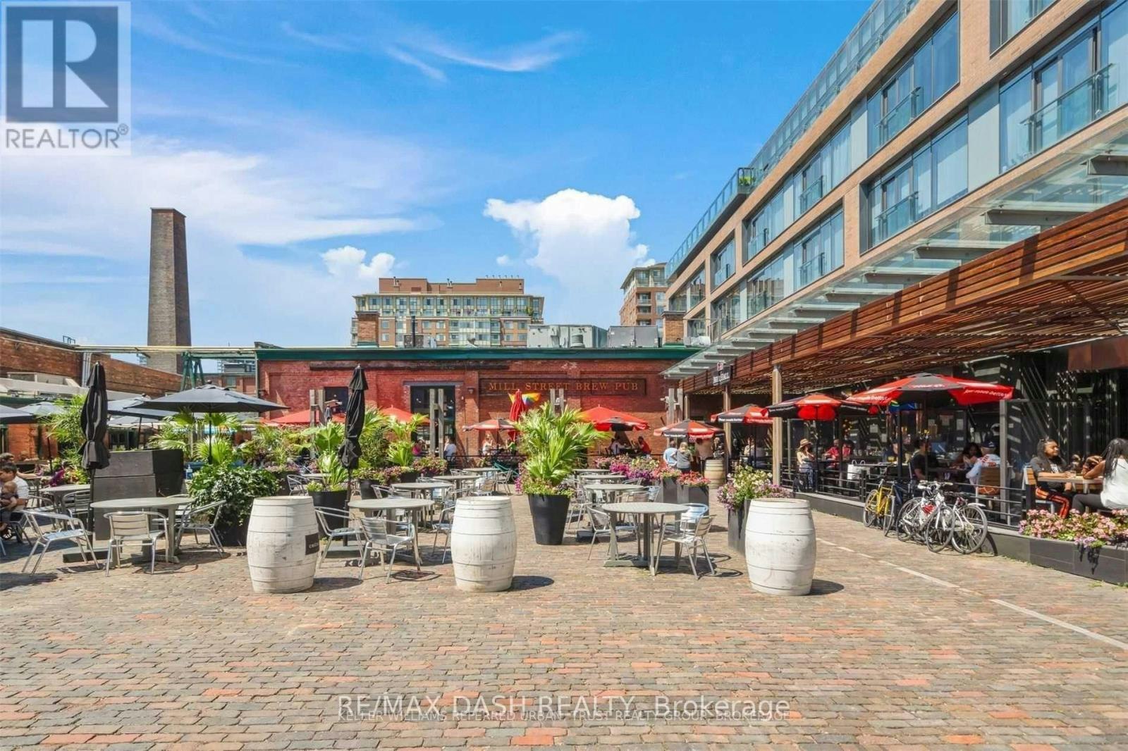 218-70 Distillery Lane, Toronto, ON, M5A 0E3 - 24