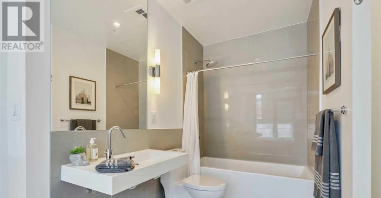 218-70 Distillery Lane, Toronto, ON, M5A 0E3 - 21