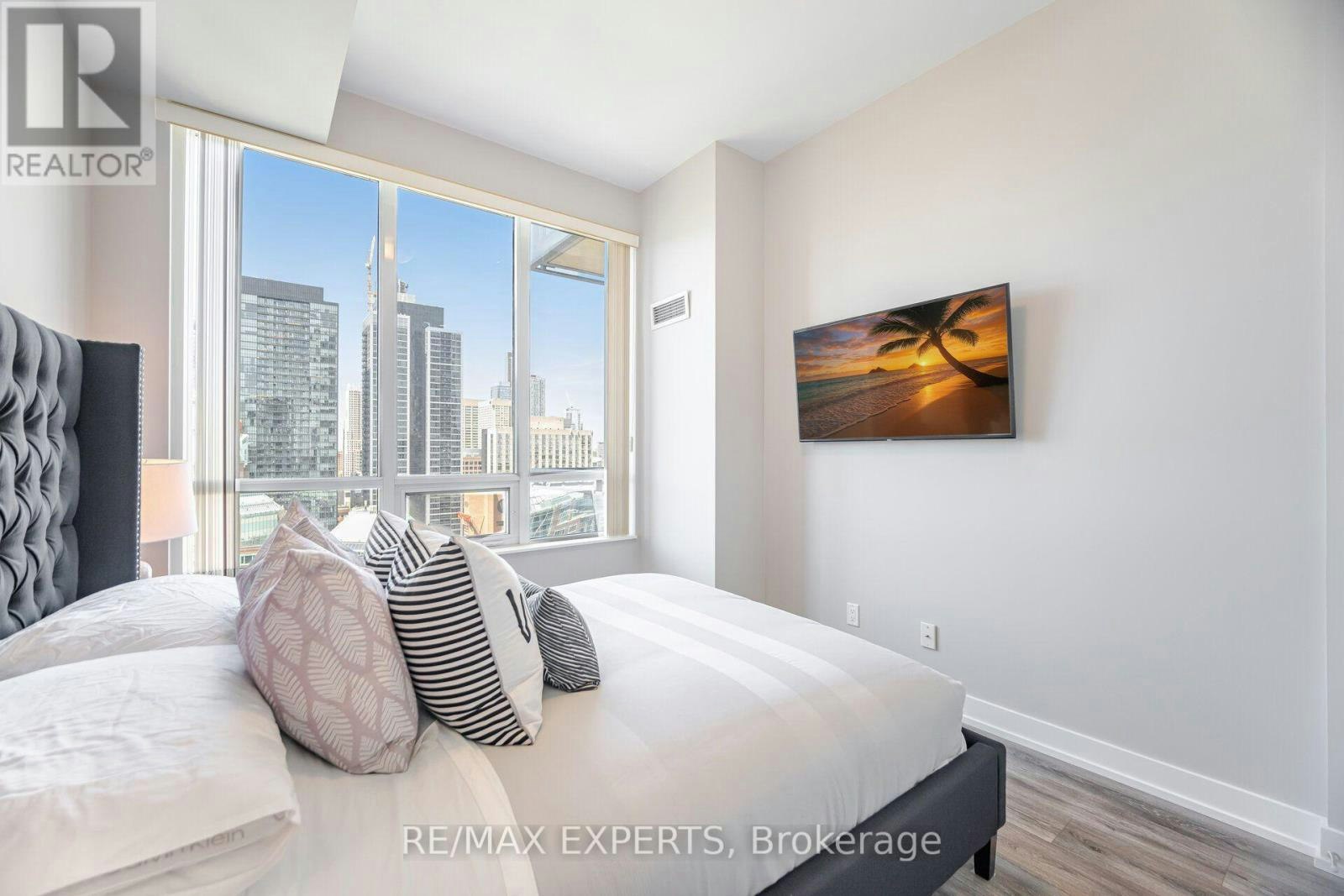 2207-28 Linden Street, Toronto, ON, M4Y 0A4 - 18