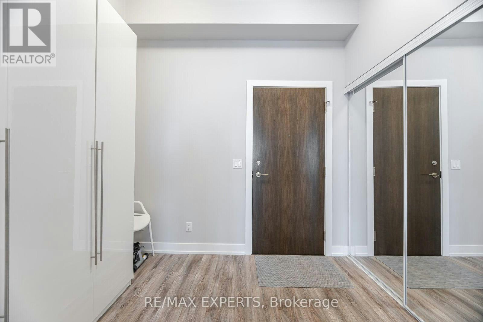 2207-28 Linden Street, Toronto, ON, M4Y 0A4 - 5