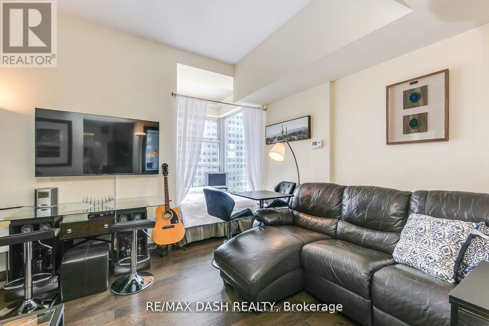 2411-1 King Street W, Toronto, ON, M5H 1A1 - 5