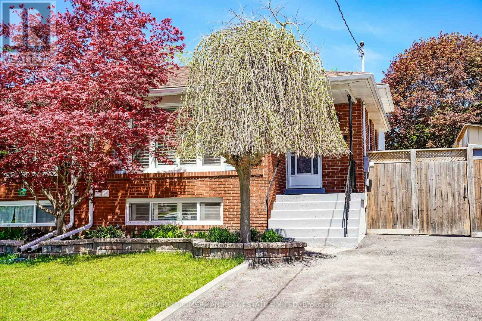 20 Lawrence Crescent, Clarington, ON, L1C 1J4