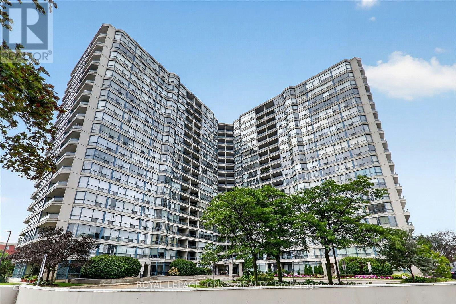 809-4725 Sheppard Avenue E, Toronto, ON, M1S 5B2