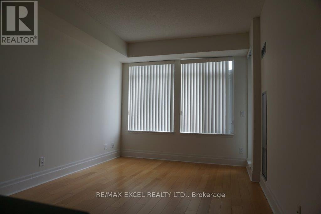 312-151 Upper Duke Crescent, Markham, ON, L6G 0E1 - 6