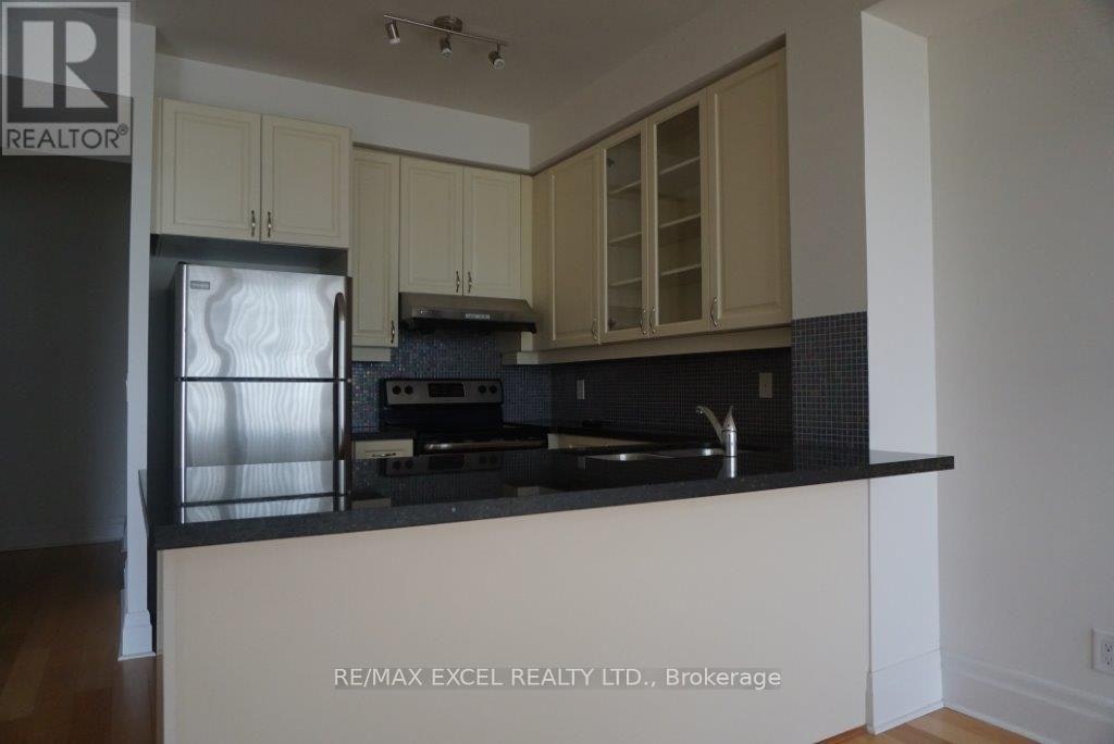 312-151 Upper Duke Crescent, Markham, ON, L6G 0E1 - 2