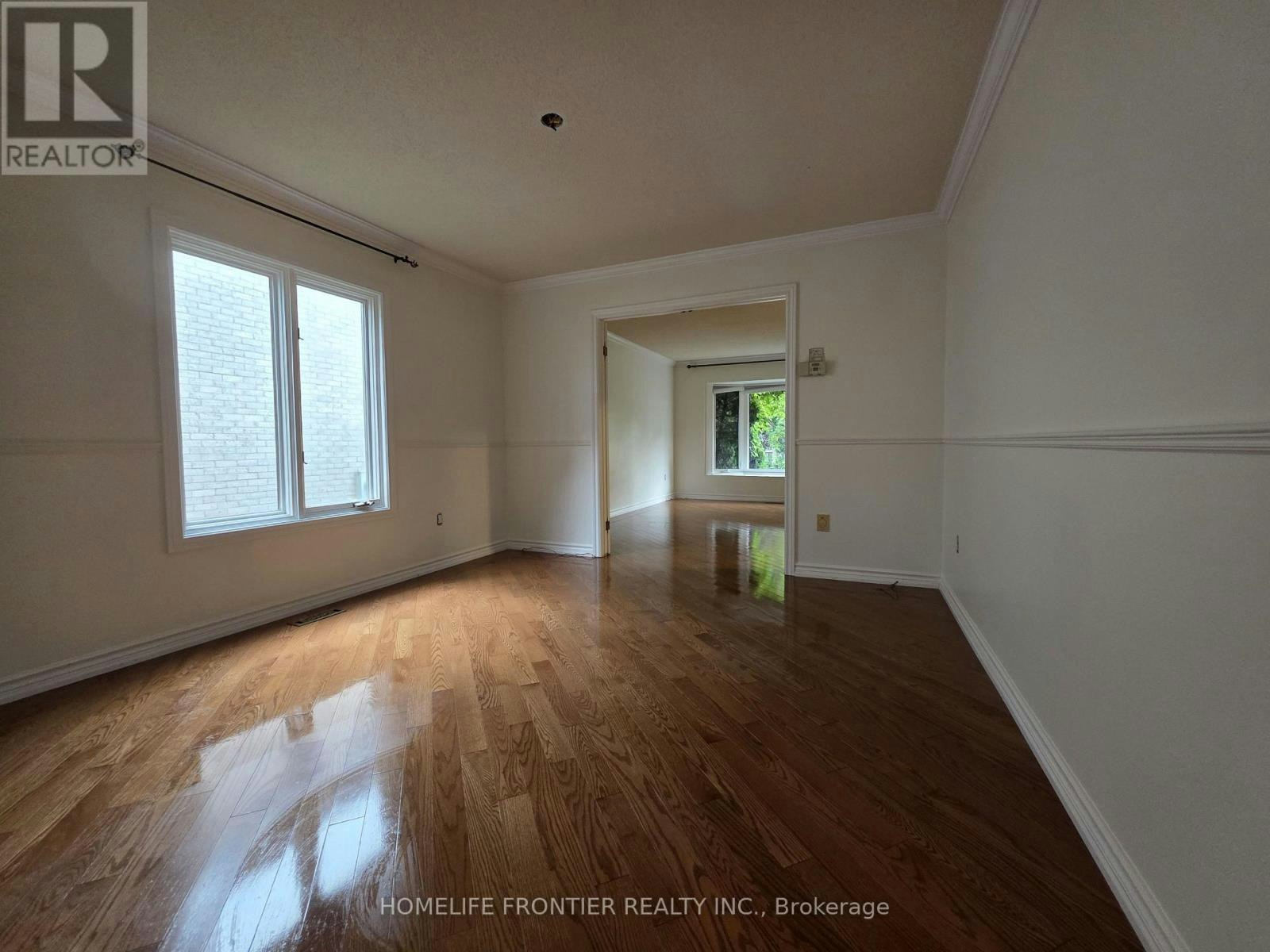 367 Herridge Circle, Newmarket, ON, L3Y 7J1 - 4