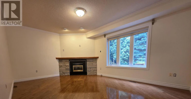 367 Herridge Circle, Newmarket, ON, L3Y 7J1
