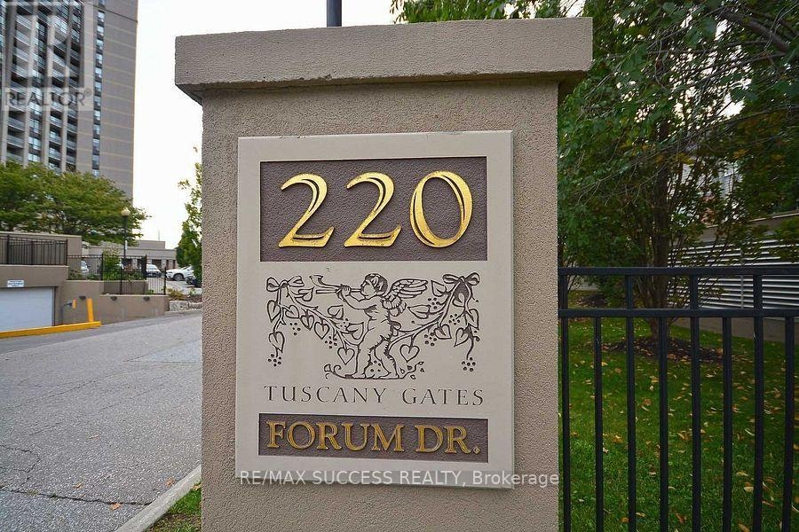 701-220 Forum Drive, Mississauga, ON, L4Z 4K1