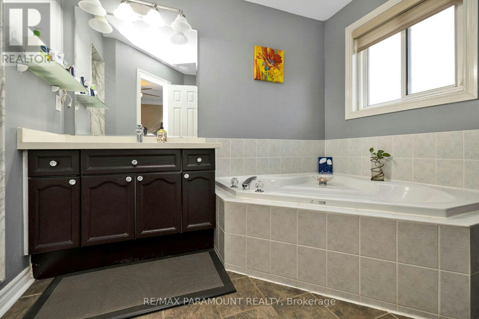 UPPER-7080 Magistrate Terrace, Mississauga, ON, L5W 1E3 - 25