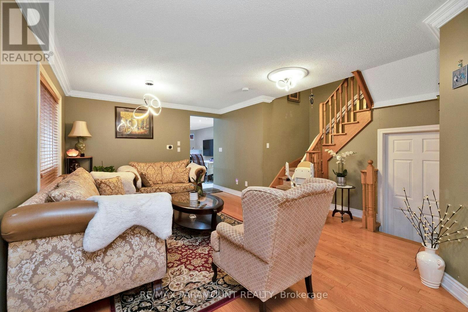 UPPER-7080 Magistrate Terrace, Mississauga, ON, L5W 1E3 - 6