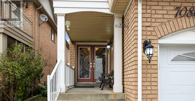 UPPER-7080 Magistrate Terrace, Mississauga, ON, L5W 1E3 - 3