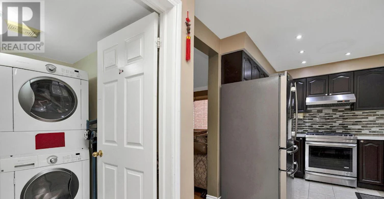 UPPER-7080 Magistrate Terrace, Mississauga, ON, L5W 1E3 - 17