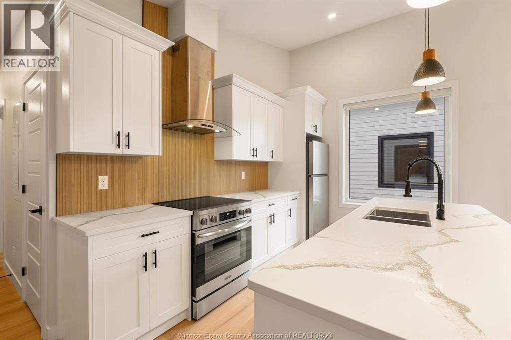 3-1711 Ford Boulevard, Windsor, ON, N8T 2C9 - 3