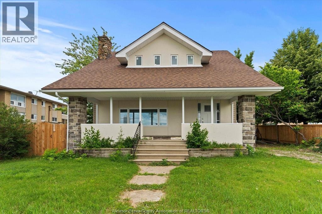 305 Erie, Leamington, ON, N8H 3C7