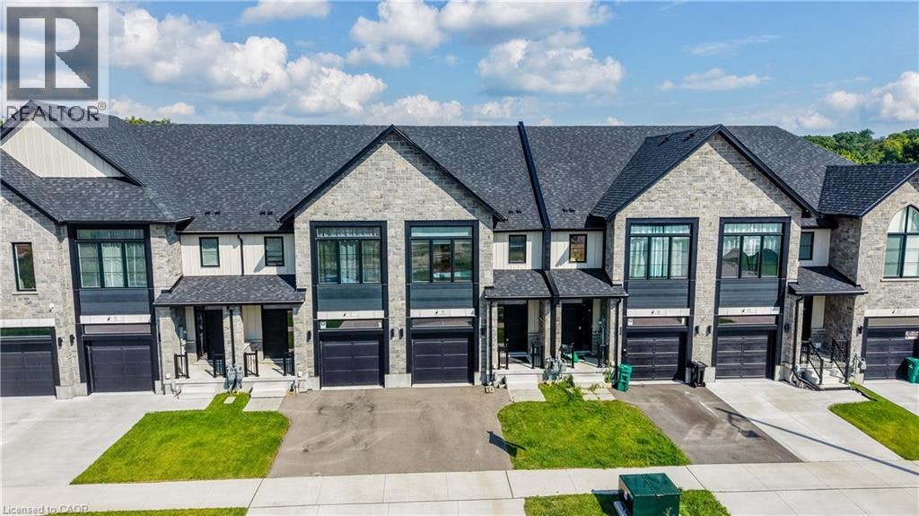 9 Queensbrook Crescent, Cambridge, ON, N1S 0E5