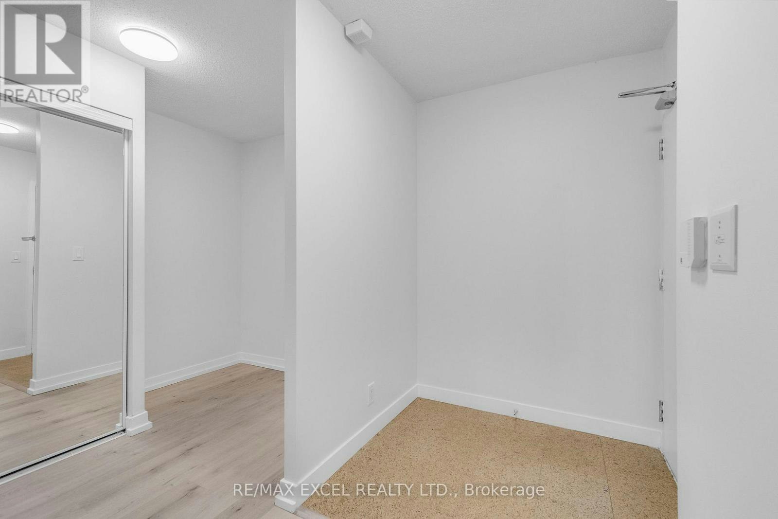 2310-397 Front Street W, Toronto, ON, M5V 3S1 - 10